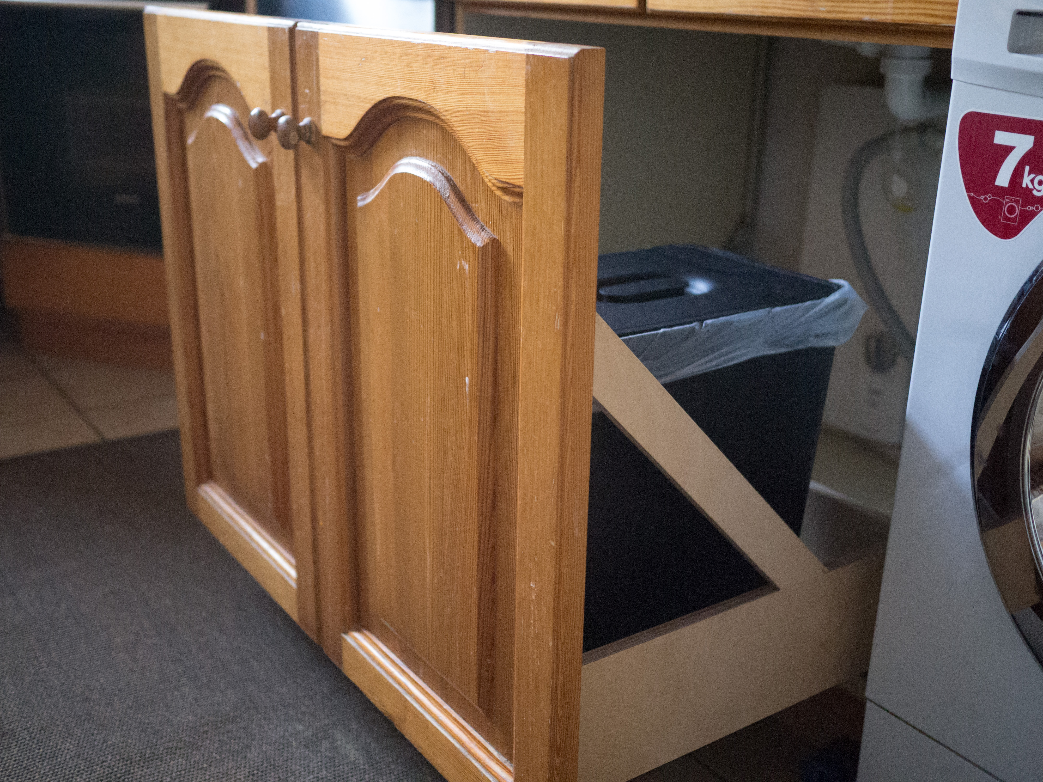 Spülbeckenschublade 03